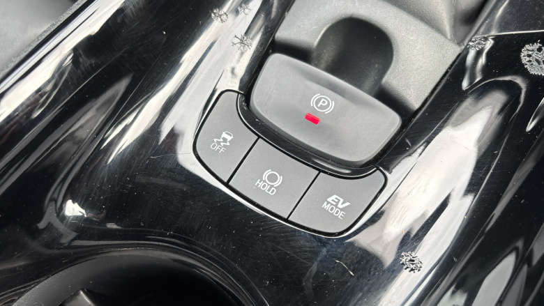 Toyota C-HR 2.0 Hybrid Dynamic 5dr CVT Hybrid Hatchback